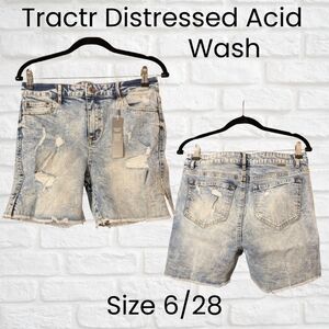 Tractr Distressed Acid Wash Denim Shorts Size 6 NWT